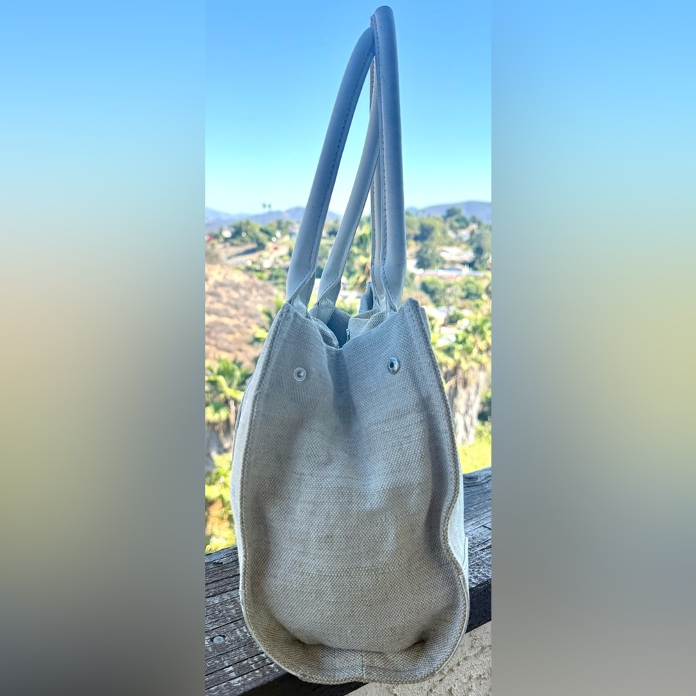 Tory Burch Hand Bag - Picture 3 of 16